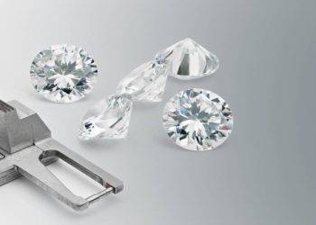 What is a Wholesale Diamond?